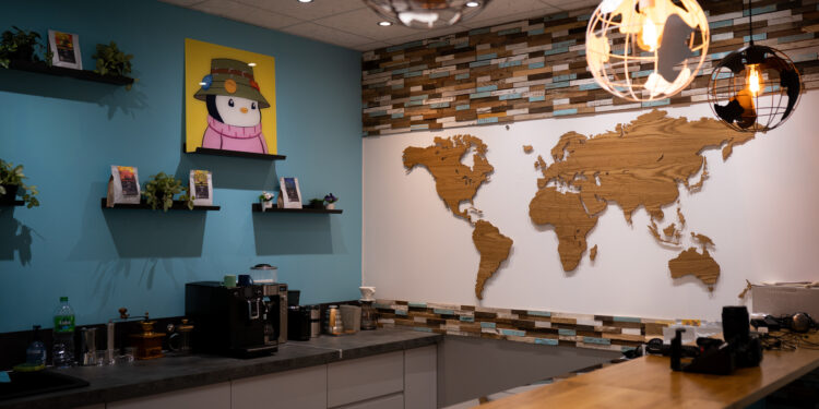 ALTERNATIVE CAFE