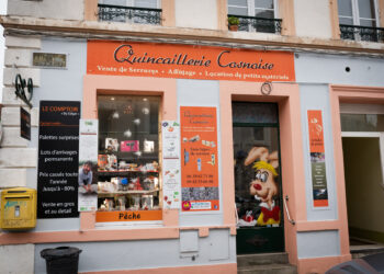 QUINCAILLERIE COSNOISE